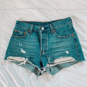 levi 501 shorts